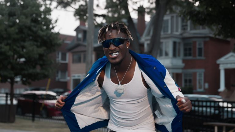 Still 2025-08-28 102837_25.10.1